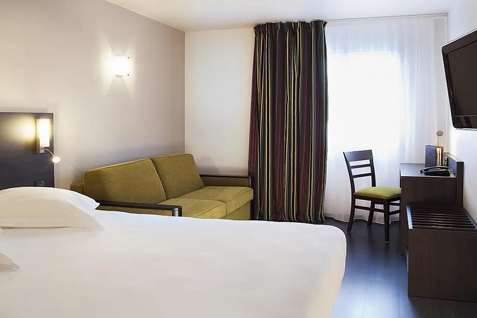 Lieux événementiels, HÔTEL ESCALE OCEANIA VANNES