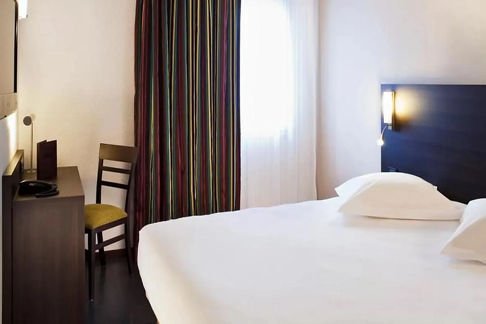 Lieux événementiels, HÔTEL ESCALE OCEANIA VANNES