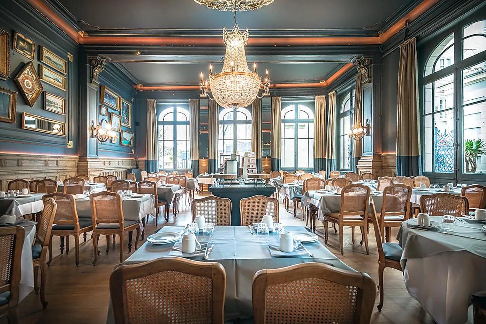 Hôtel, HÔTEL FRANCE CHATEAUBRIAND