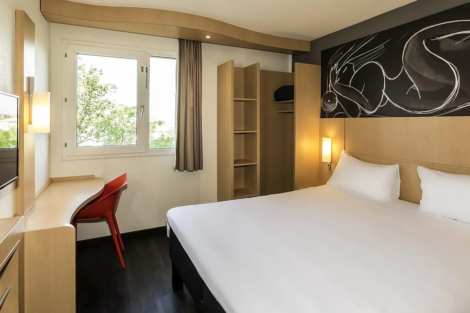 Lieux événementiels, HÔTEL IBIS BÉZIERS EST MÉDITERRANÉE