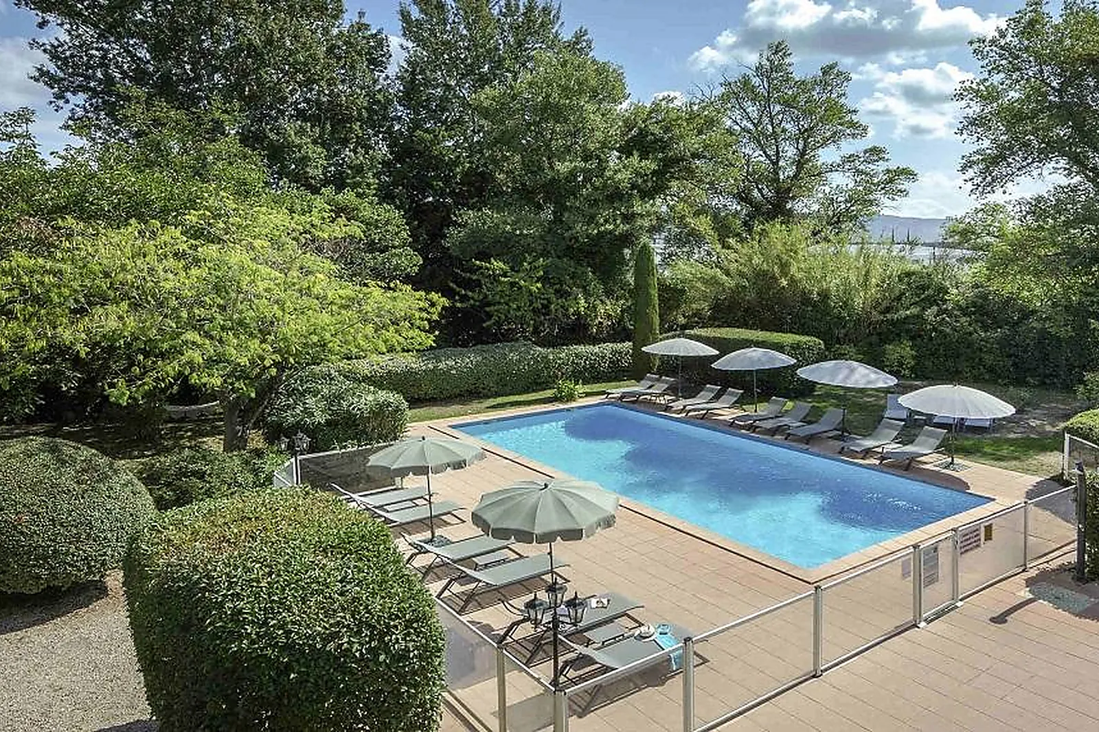 Lieux événementiels, HÔTEL IBIS CAVAILLON LUBERON