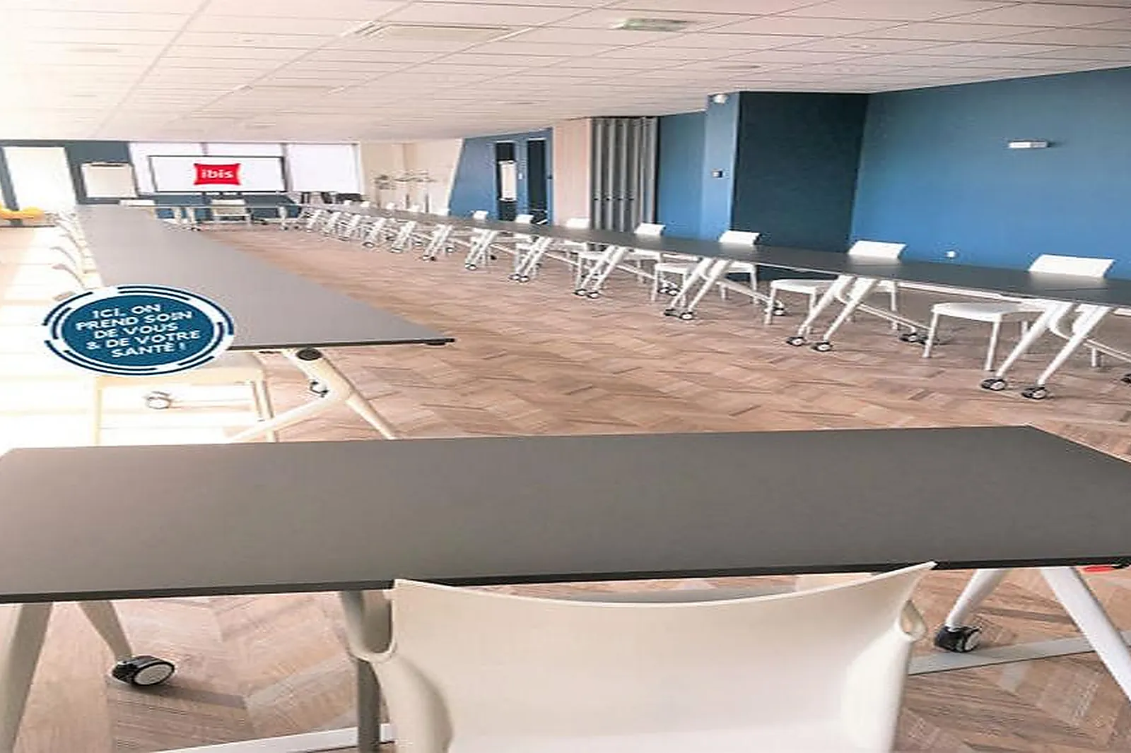 Lieux événementiels, HÔTEL IBIS DIJON GARE