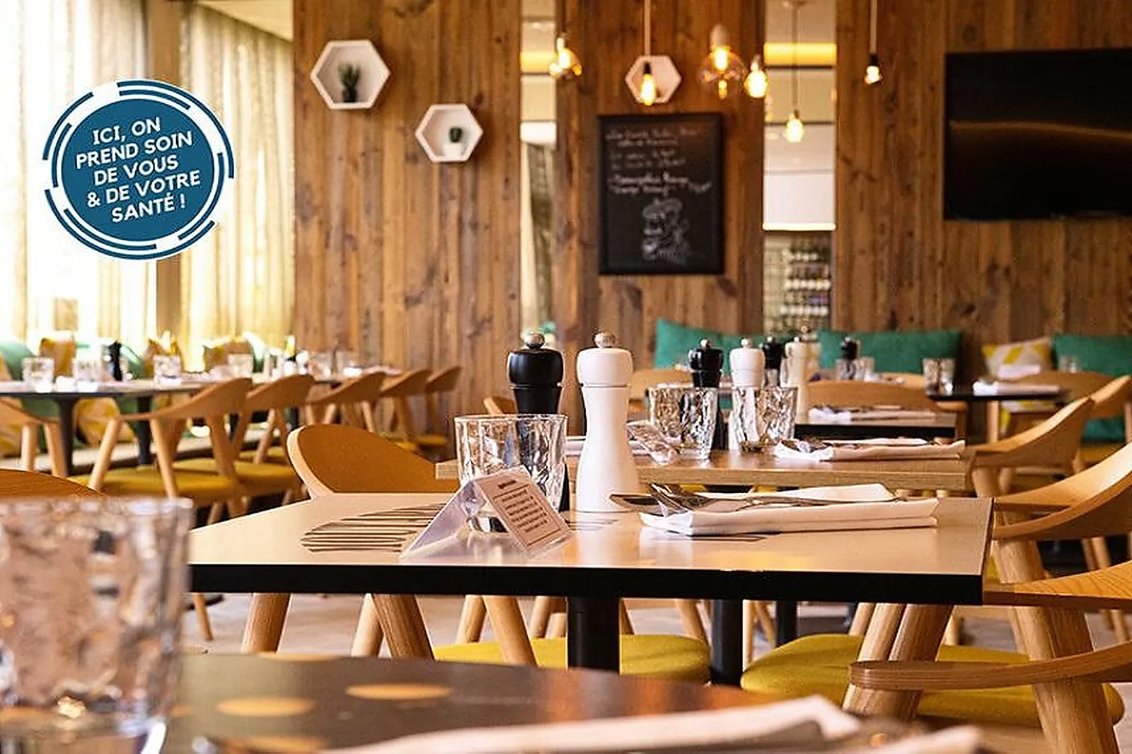 Lieux événementiels, HÔTEL IBIS DIJON GARE