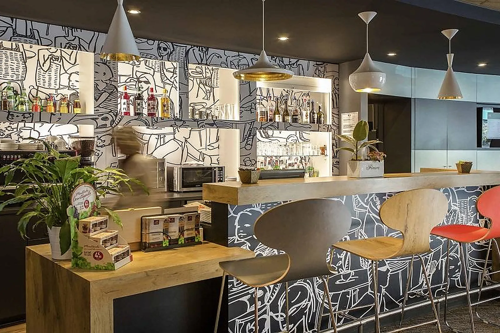 Lieux événementiels, HÔTEL IBIS MARSEILLE LA TIMONE