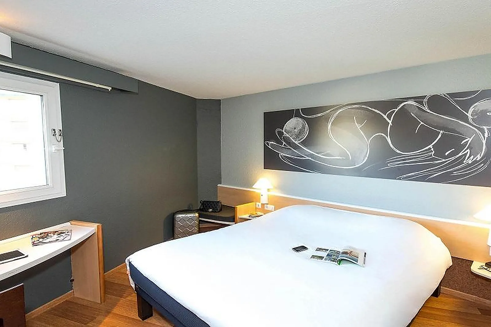 Lieux événementiels, HÔTEL IBIS MARSEILLE LA TIMONE