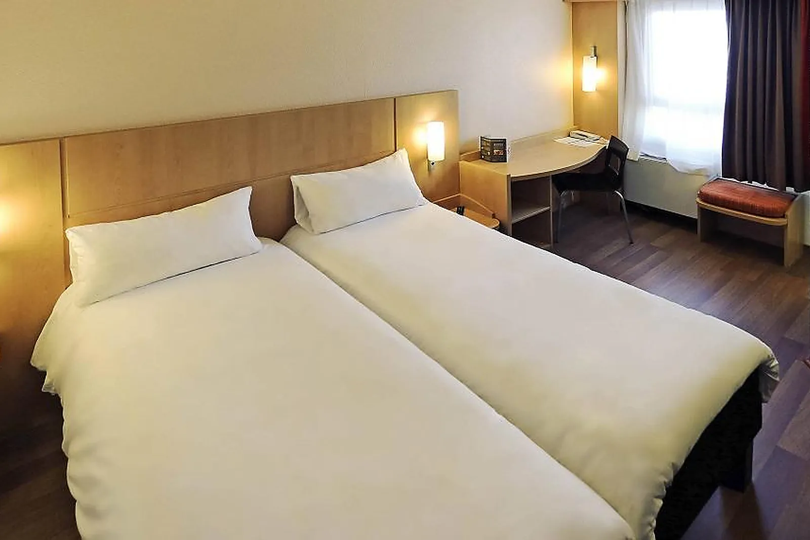 Lieux événementiels, HÔTEL IBIS MONTPELLIER CENTRE POLYGONE