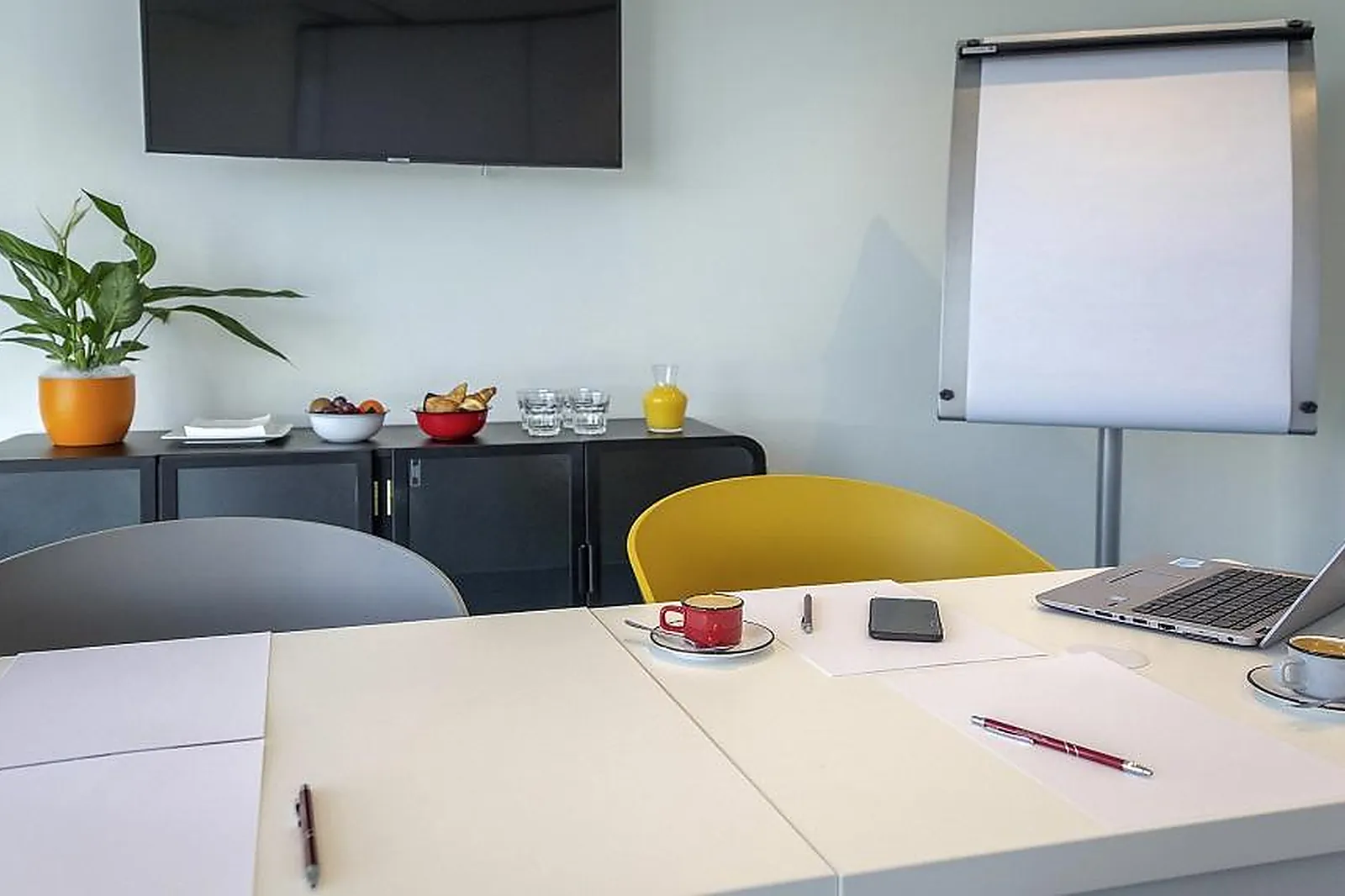 Lieux événementiels, HÔTEL IBIS VIENNE SAINT-LOUIS