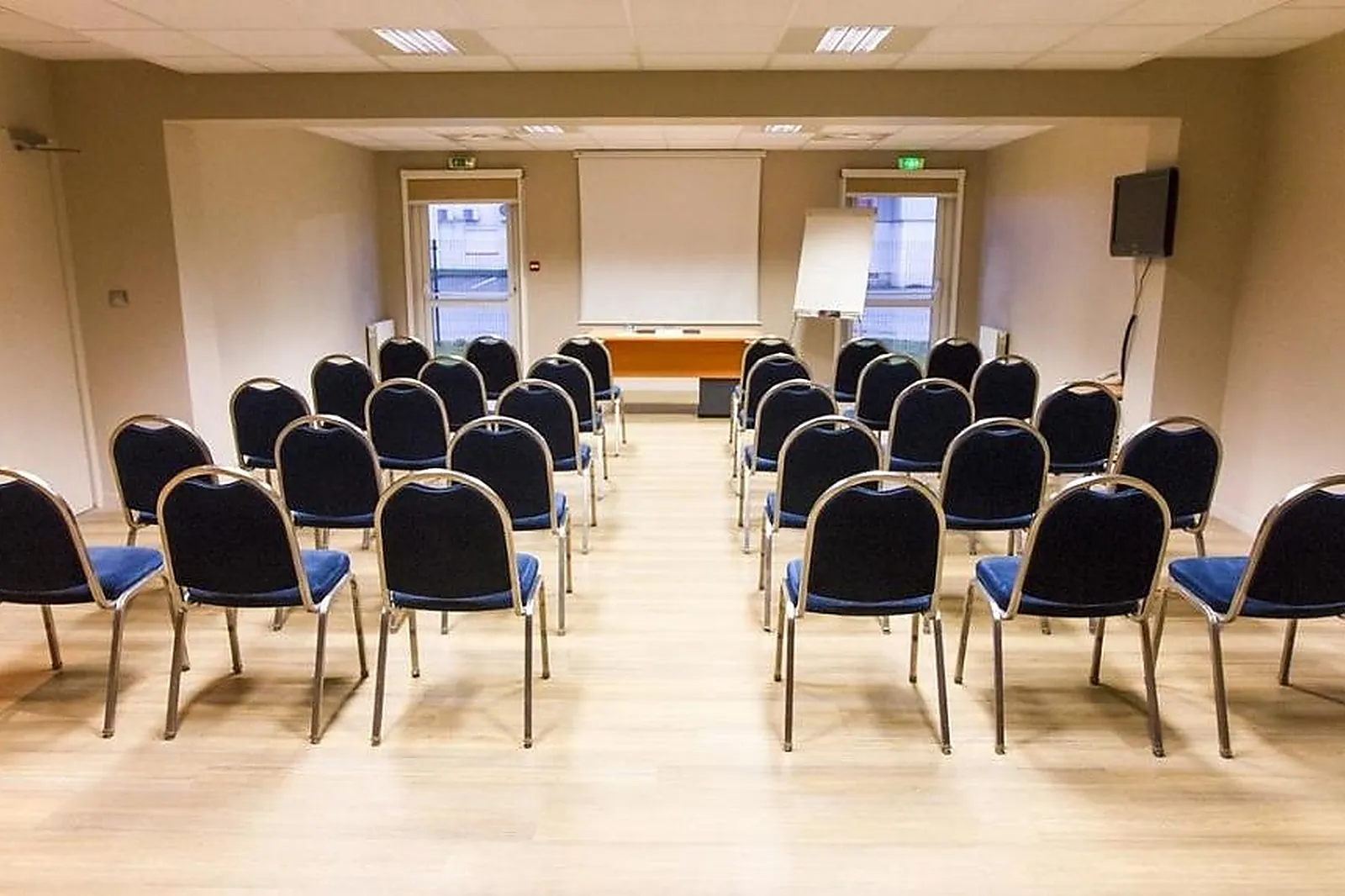 Lieux événementiels, HÔTEL KYRIAD BOURGOIN JALLIEU