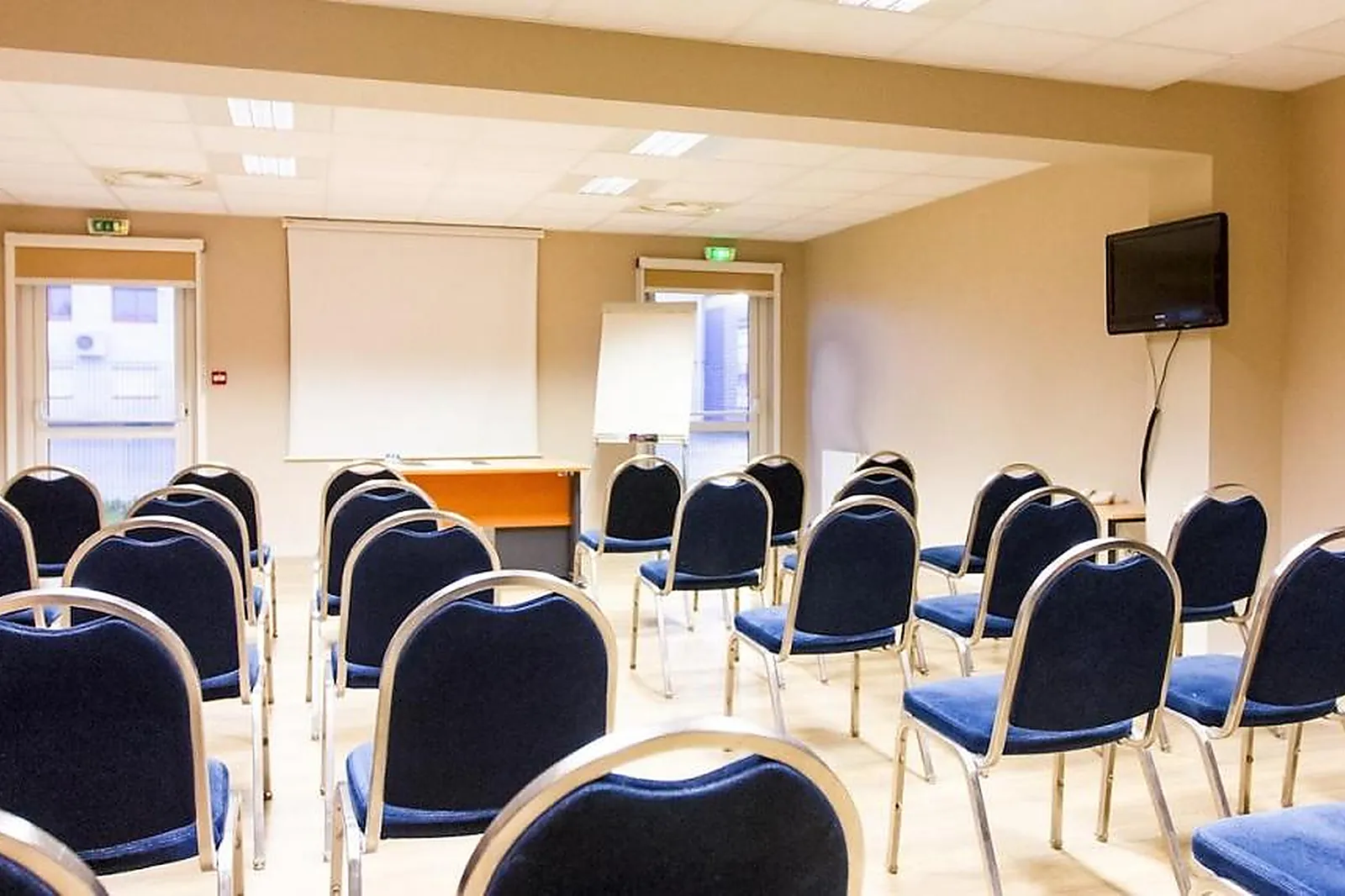 Lieux événementiels, HÔTEL KYRIAD BOURGOIN JALLIEU