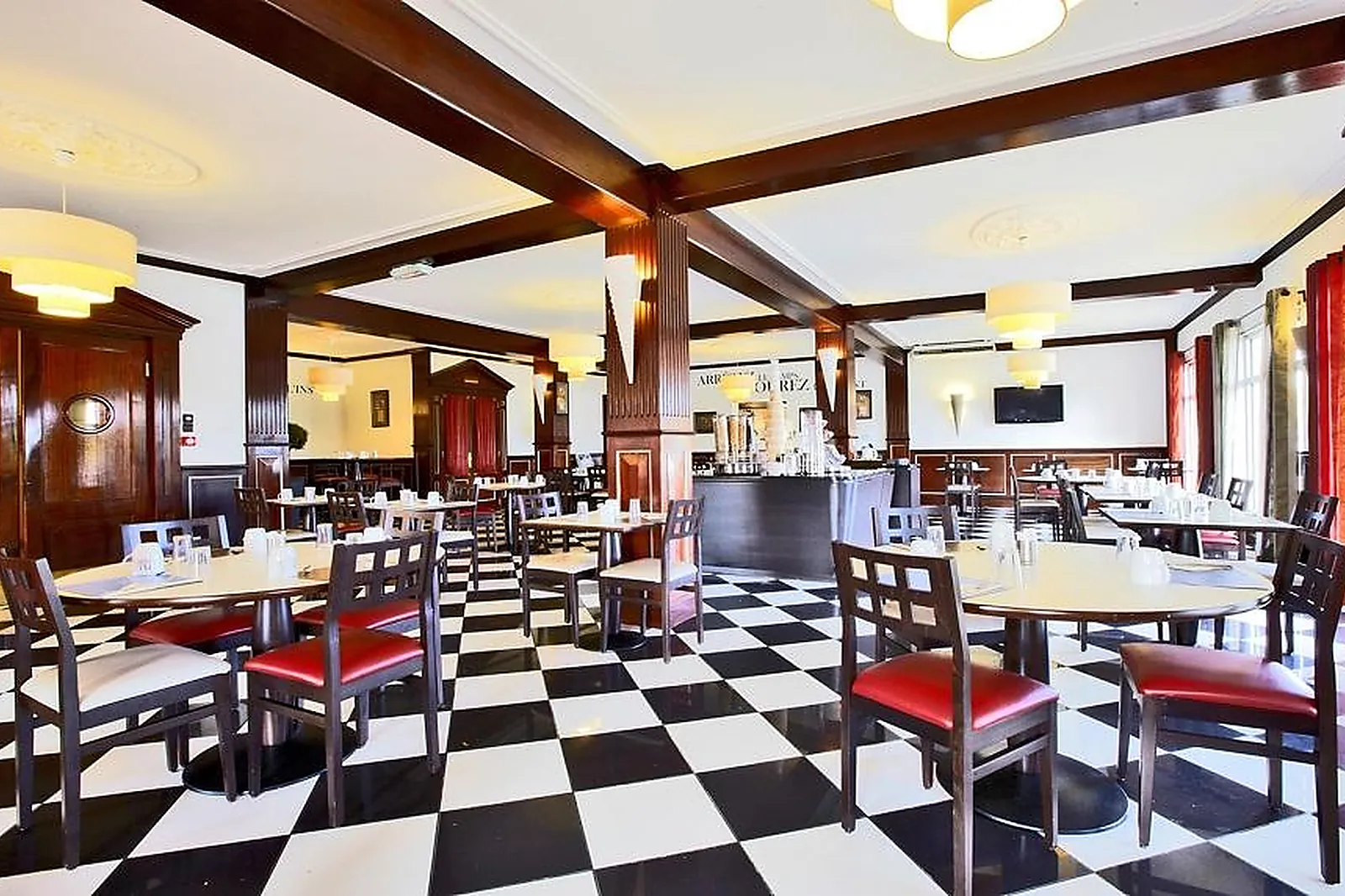 Lieux événementiels, HÔTEL KYRIAD COMPIÈGNE