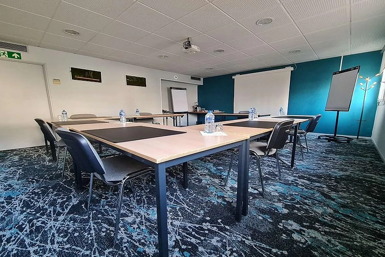 Lieux événementiels, HÔTEL KYRIAD MARSEILLE PALAIS DES CONGRÈS - VÉLODROME