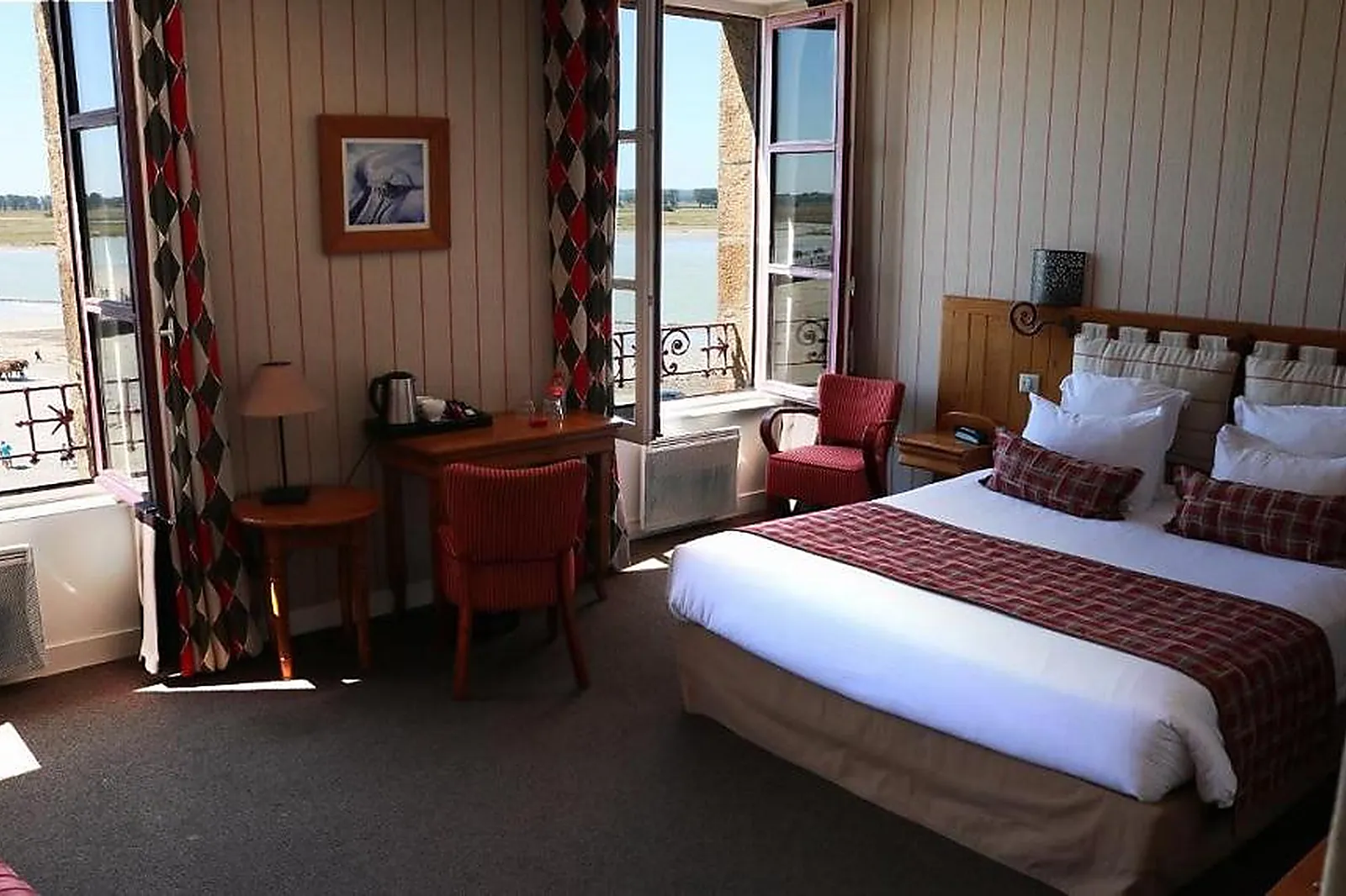 Lieux événementiels, HÔTEL LA MÈRE POULARD