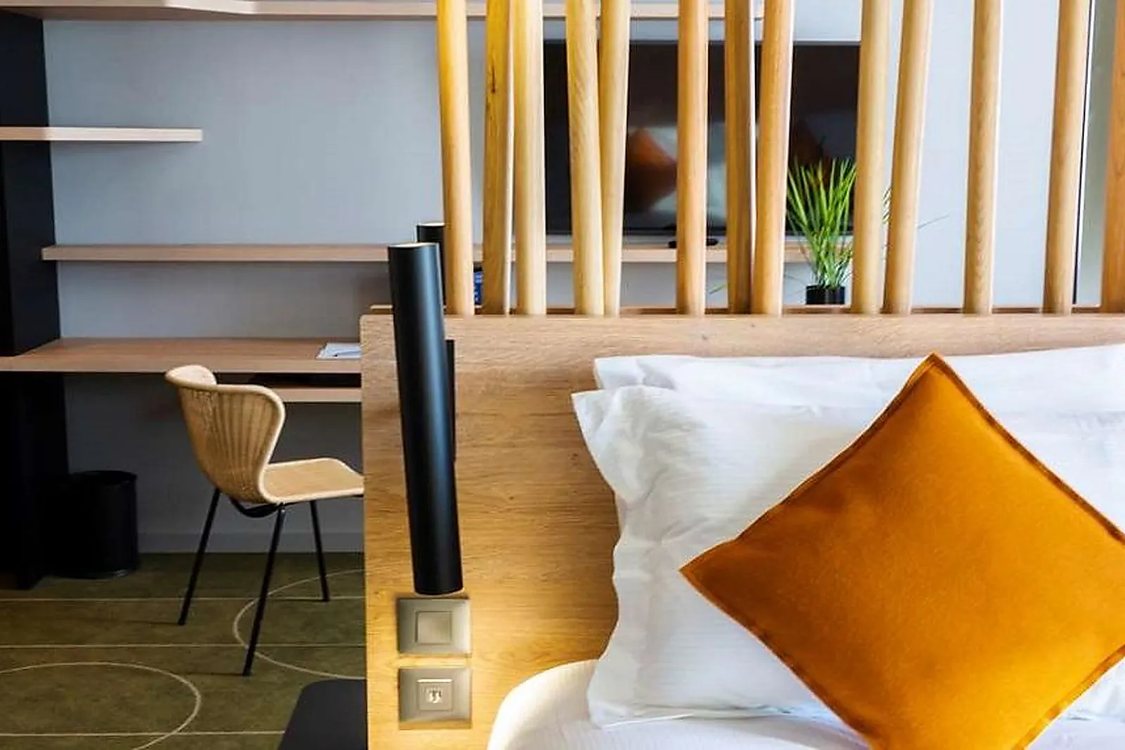 Lieux événementiels, HÔTEL LE BELAROIA - GOLDEN TULIP****