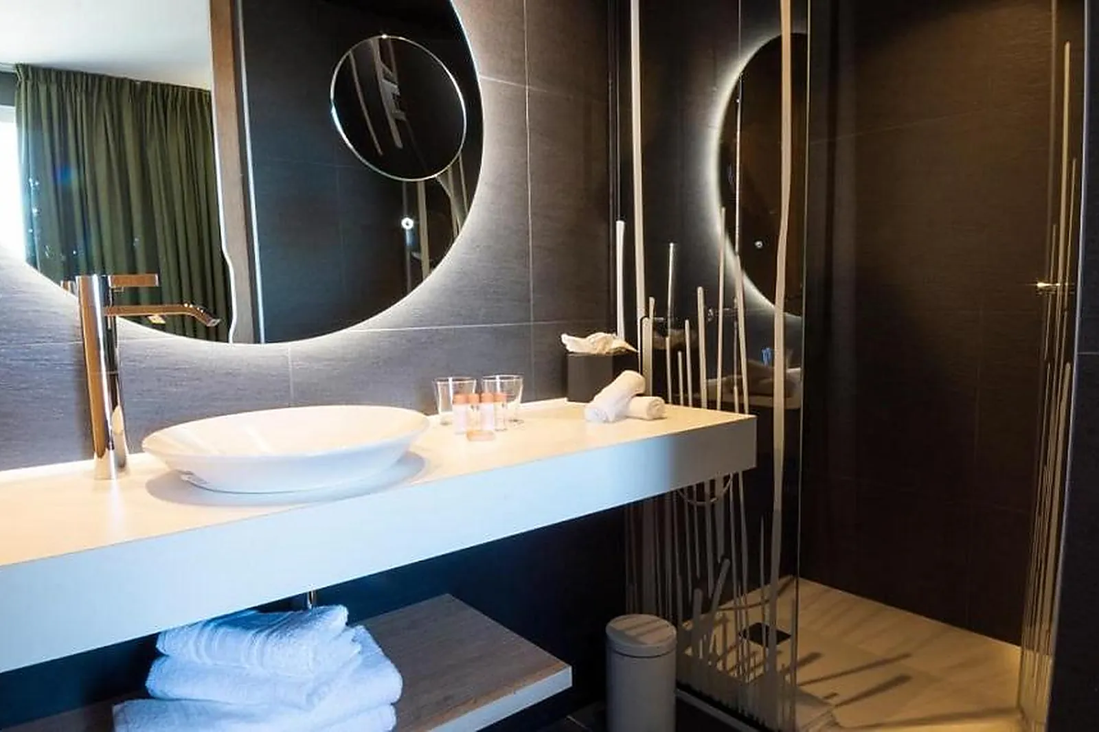 Lieux événementiels, HÔTEL LE BELAROIA - GOLDEN TULIP****