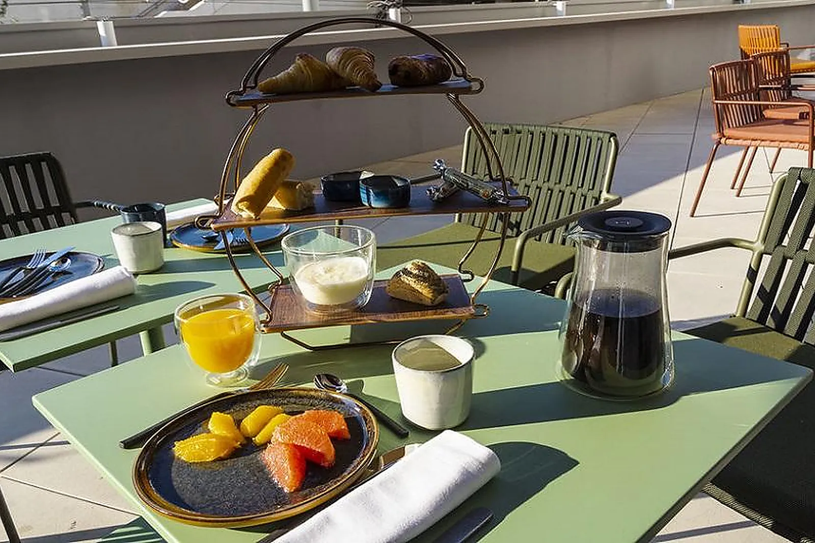 Lieux événementiels, HÔTEL LE BELAROIA - GOLDEN TULIP****