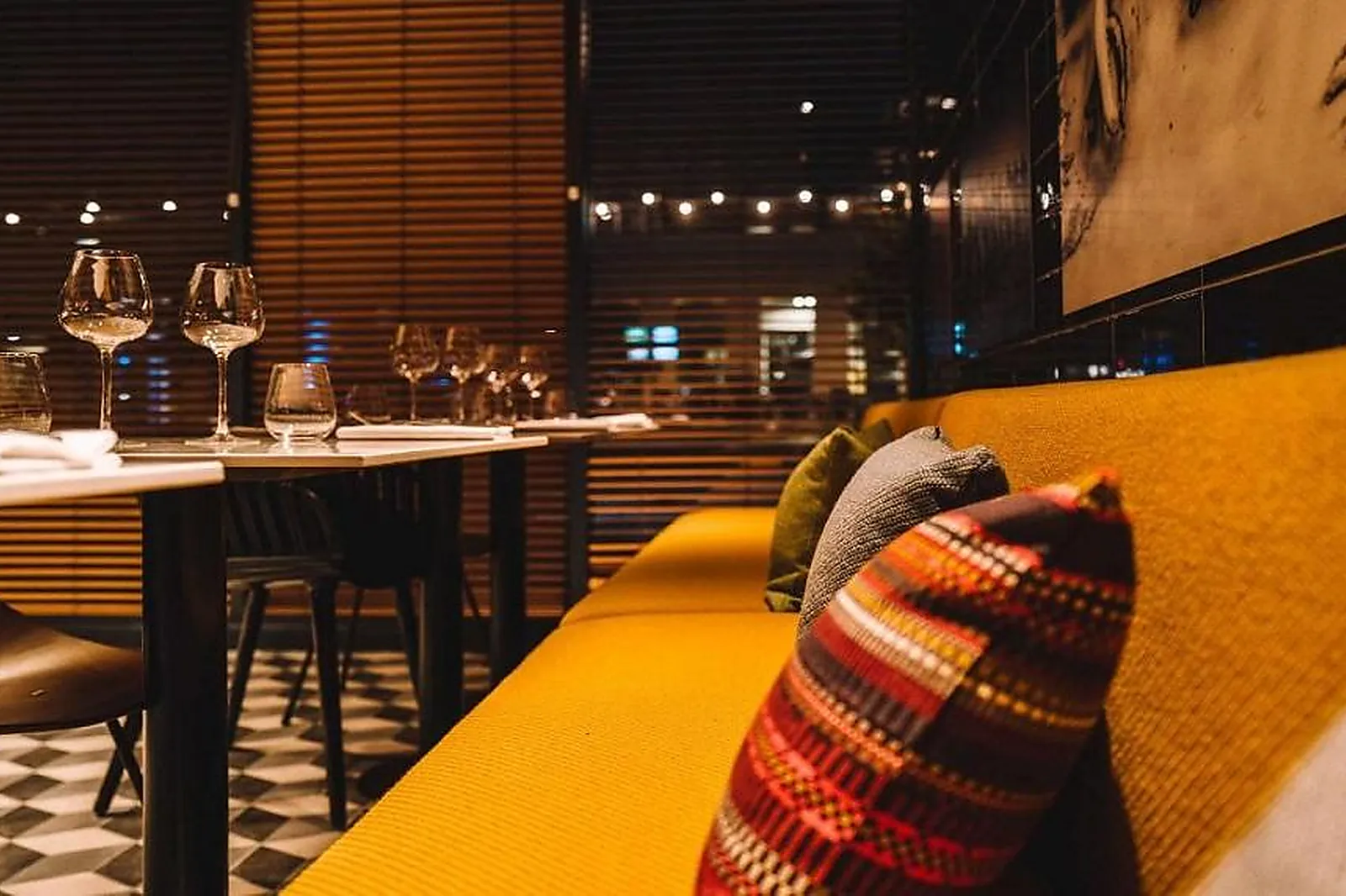 Lieux événementiels, HÔTEL LE BELAROIA - GOLDEN TULIP****