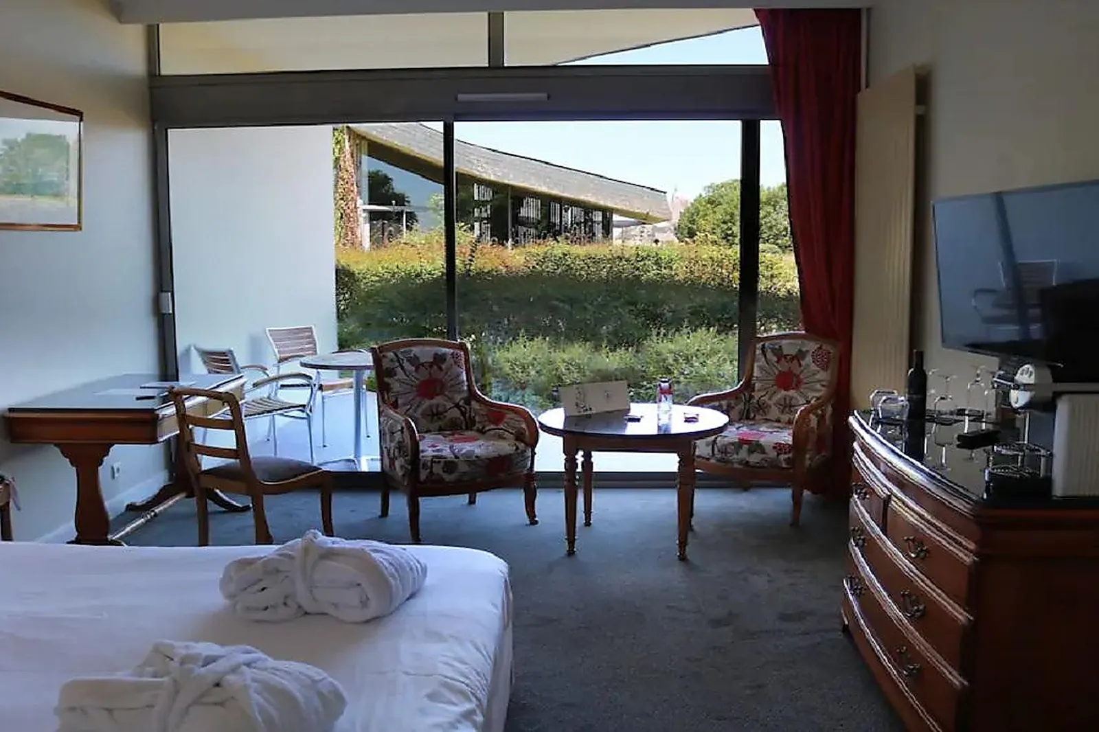 Lieux événementiels, HÔTEL LE RELAIS SAINT-MICHEL****