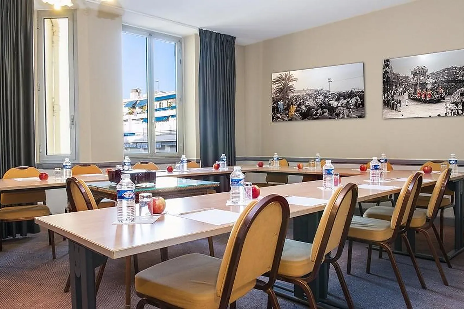 Lieux événementiels, HÔTEL LE ROYAL NICE