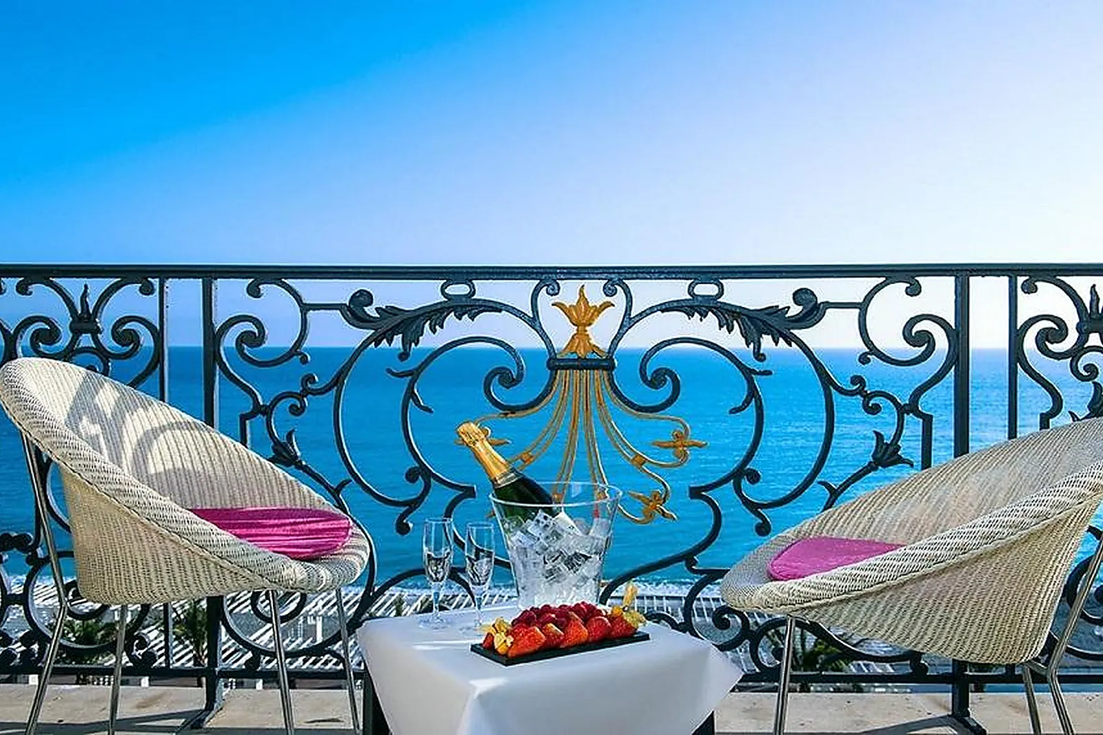 Lieux événementiels, HÔTEL LE ROYAL NICE