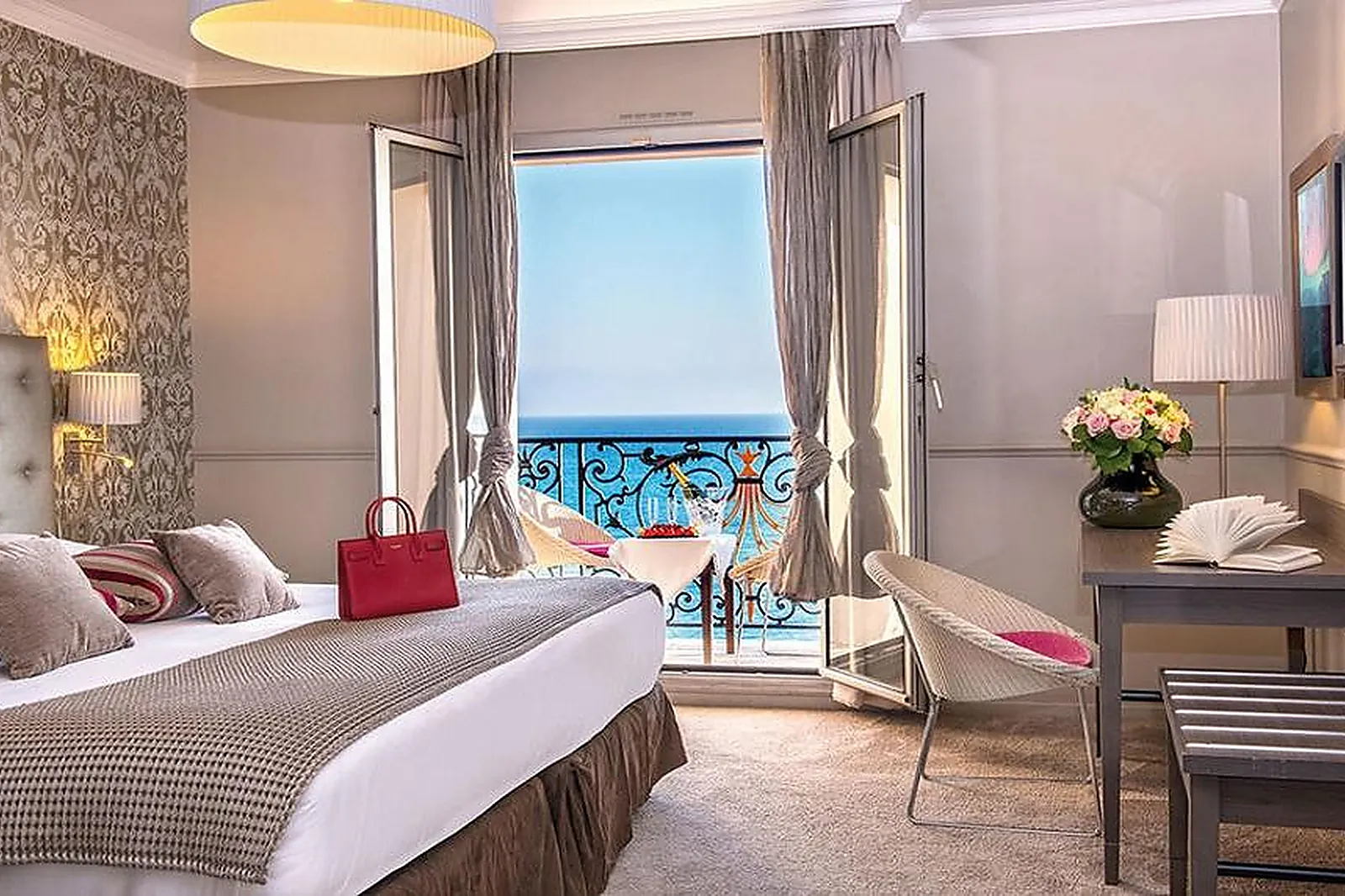 Lieux événementiels, HÔTEL LE ROYAL NICE