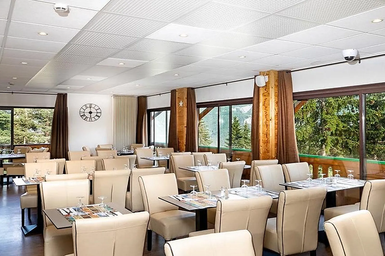 Lieux événementiels, HÔTEL LES BERGERS RESORT