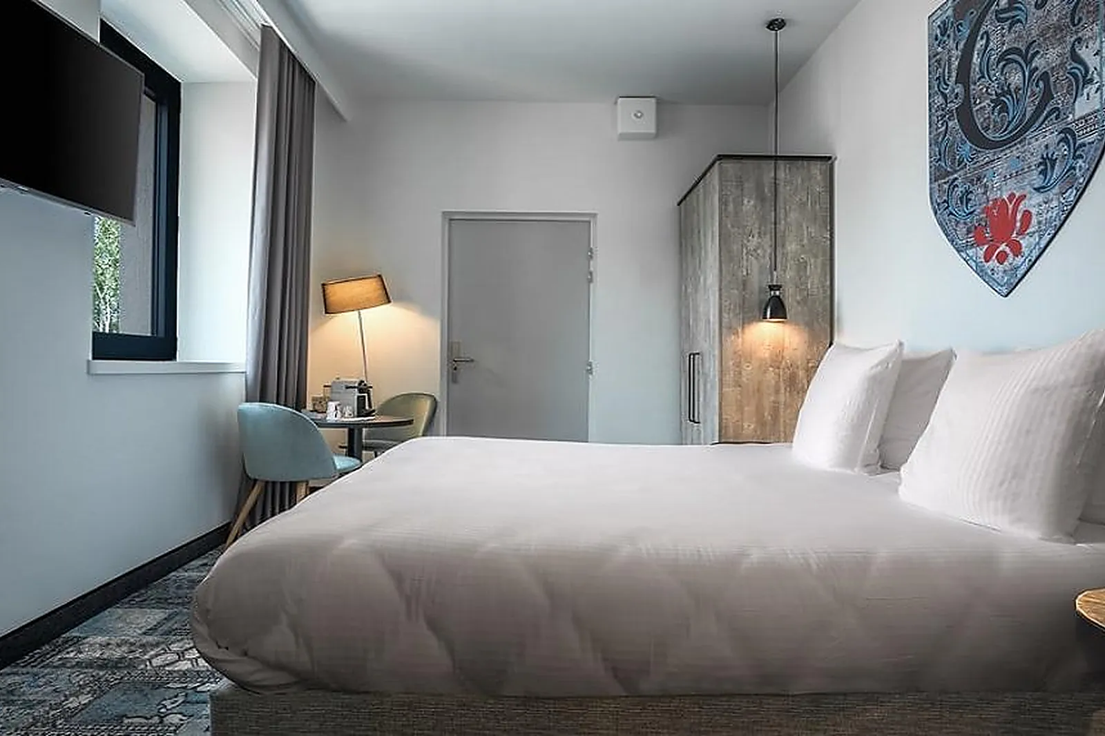 Lieux événementiels, HÔTEL LES CHEVALIERS BY SOWELL