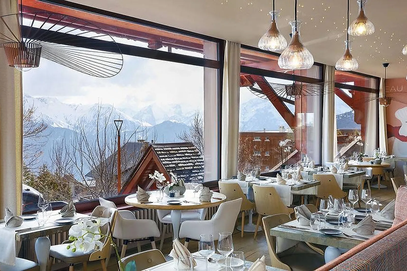 Lieux événementiels, HÔTEL LES GRANDES ROUSSES