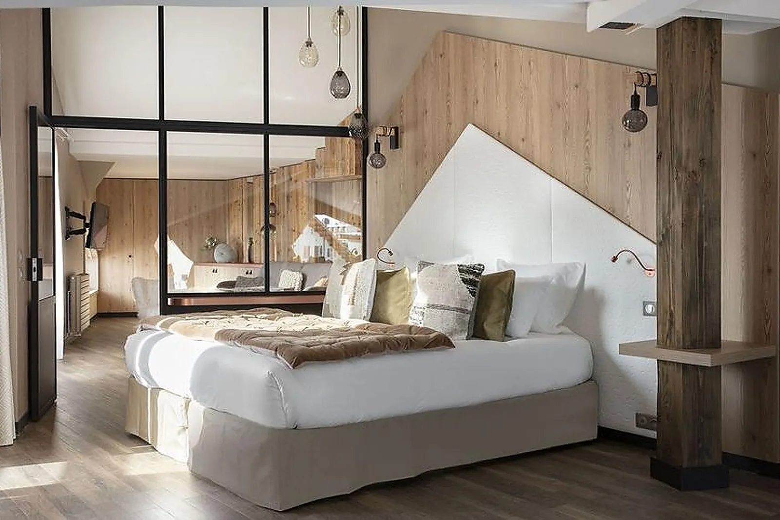 Lieux événementiels, HÔTEL LES GRANDES ROUSSES