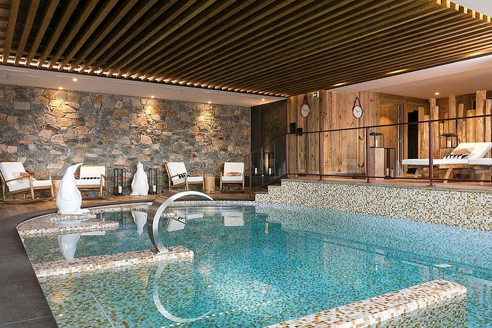 Lieux événementiels, HÔTEL LES GRANDES ROUSSES