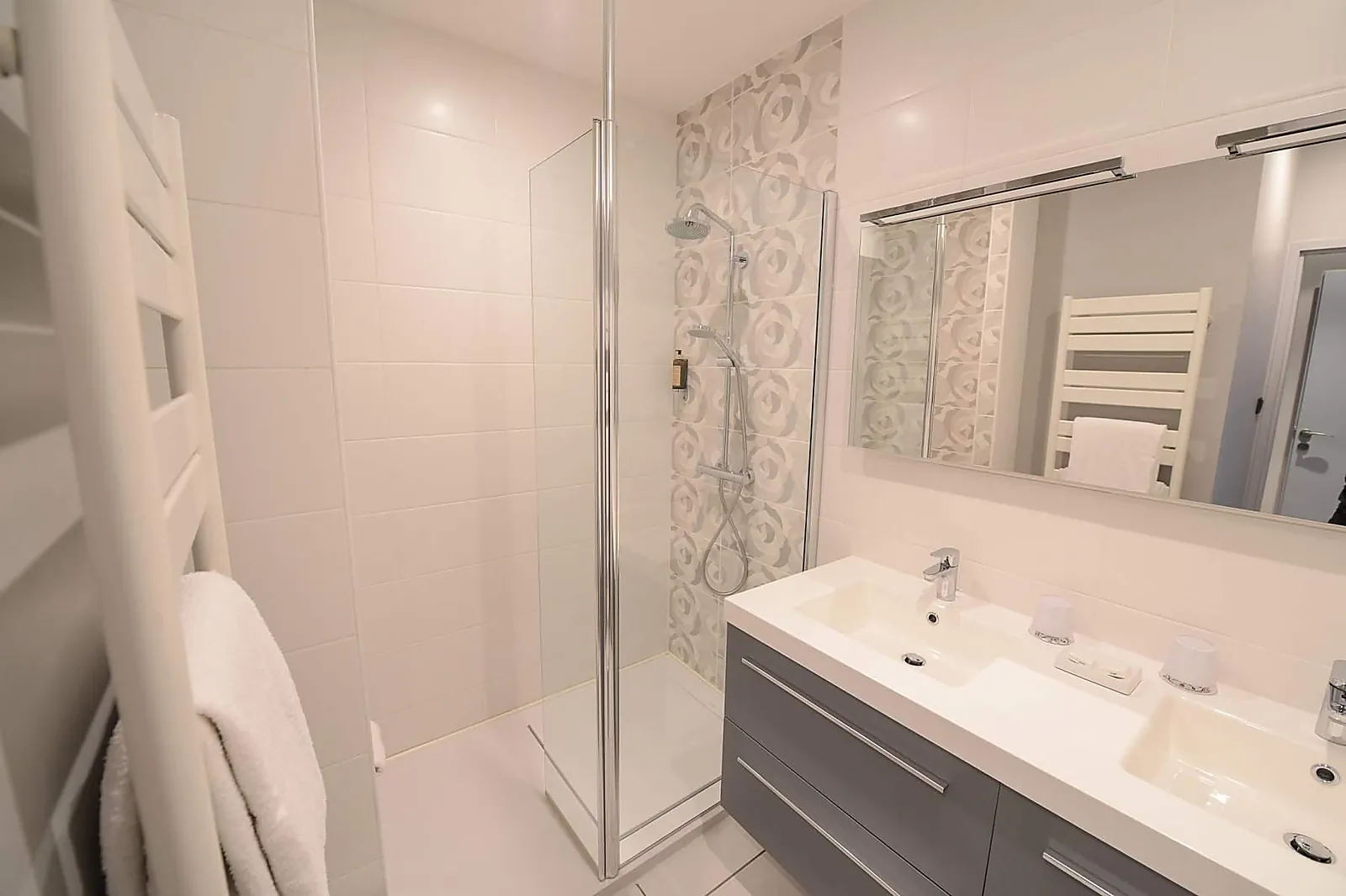 Lieux événementiels, HÔTEL LES MARITONNES PARC & VIGNOBLE RESTAURANT ROUGE & BLANC