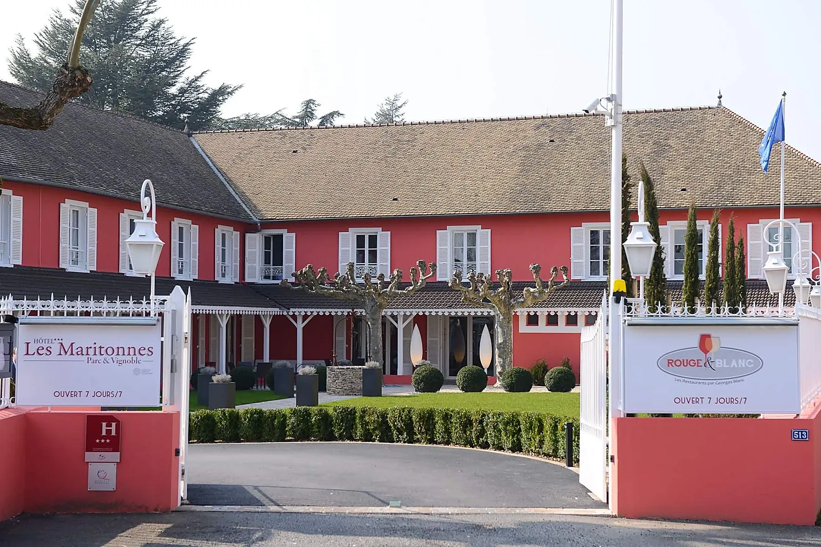 Lieux événementiels, HÔTEL LES MARITONNES PARC & VIGNOBLE RESTAURANT ROUGE & BLANC