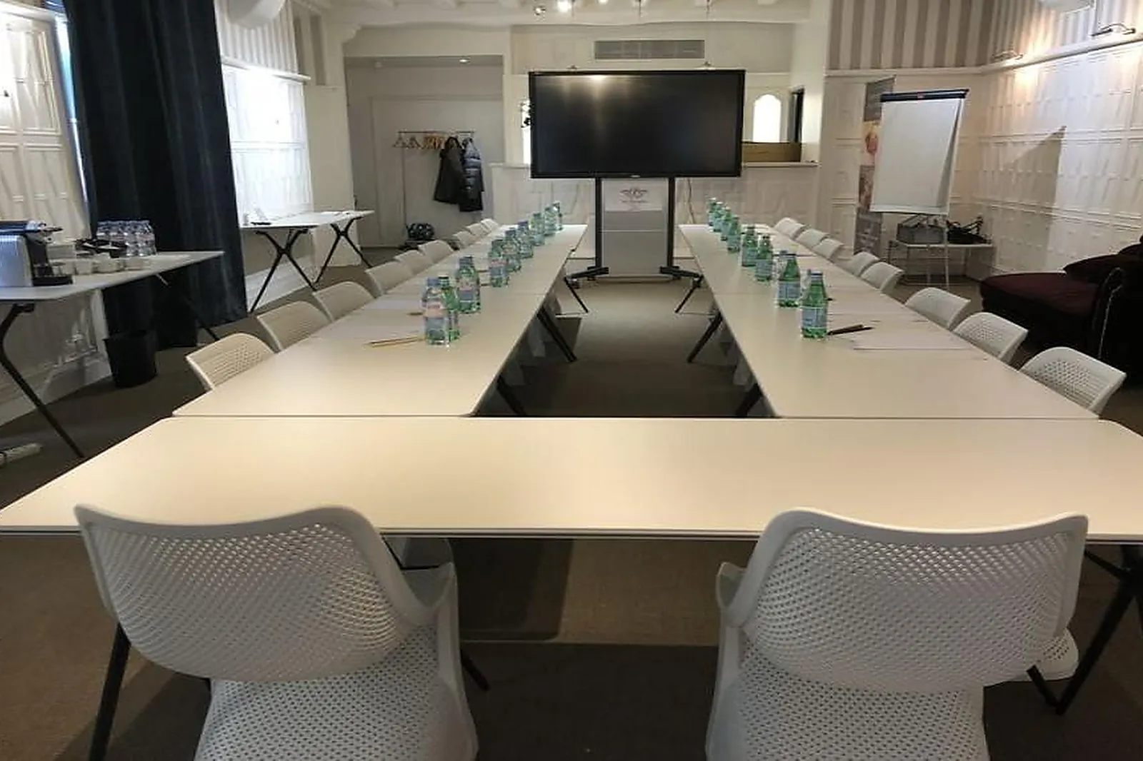 Lieux événementiels, HÔTEL LES PLÉIADES