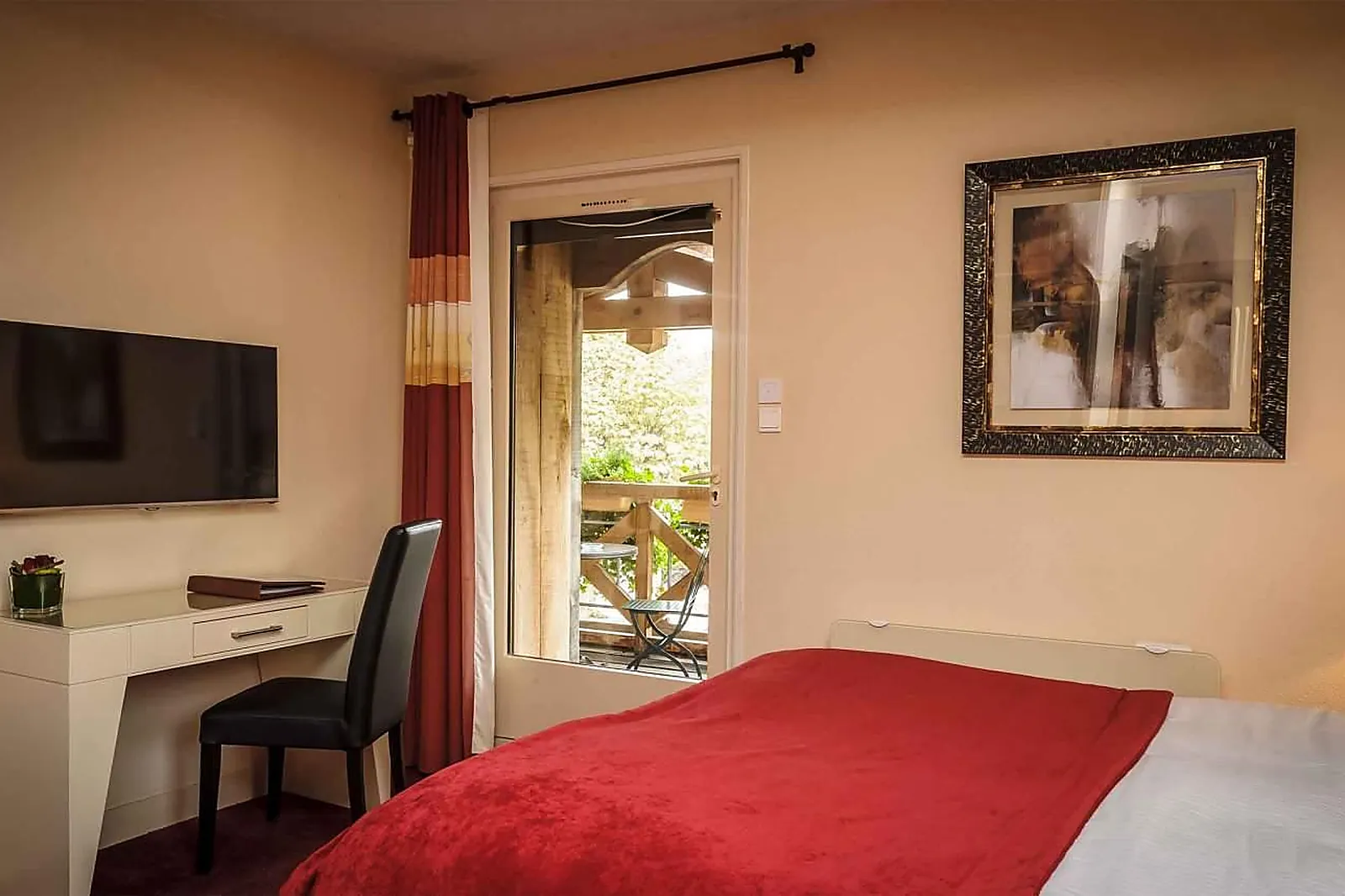 Lieux événementiels, HÔTEL LES SAULES PARC & SPA