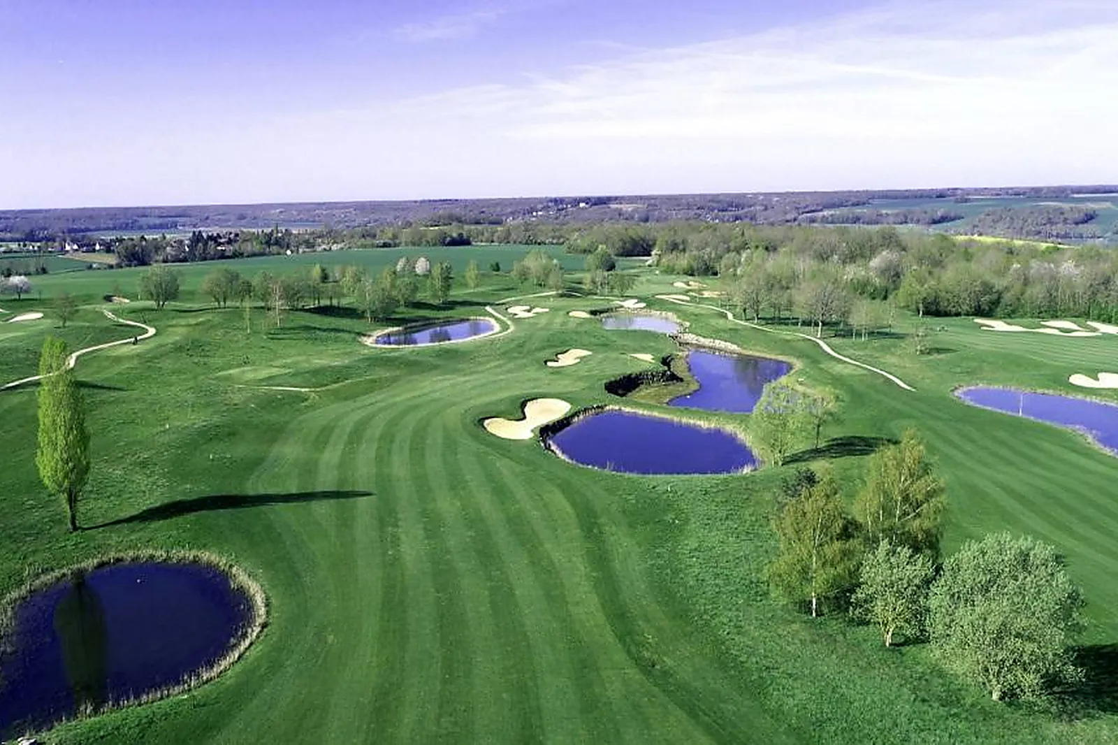 Lieux événementiels, HÔTEL LES SUITES - DOMAINE DE CRECY