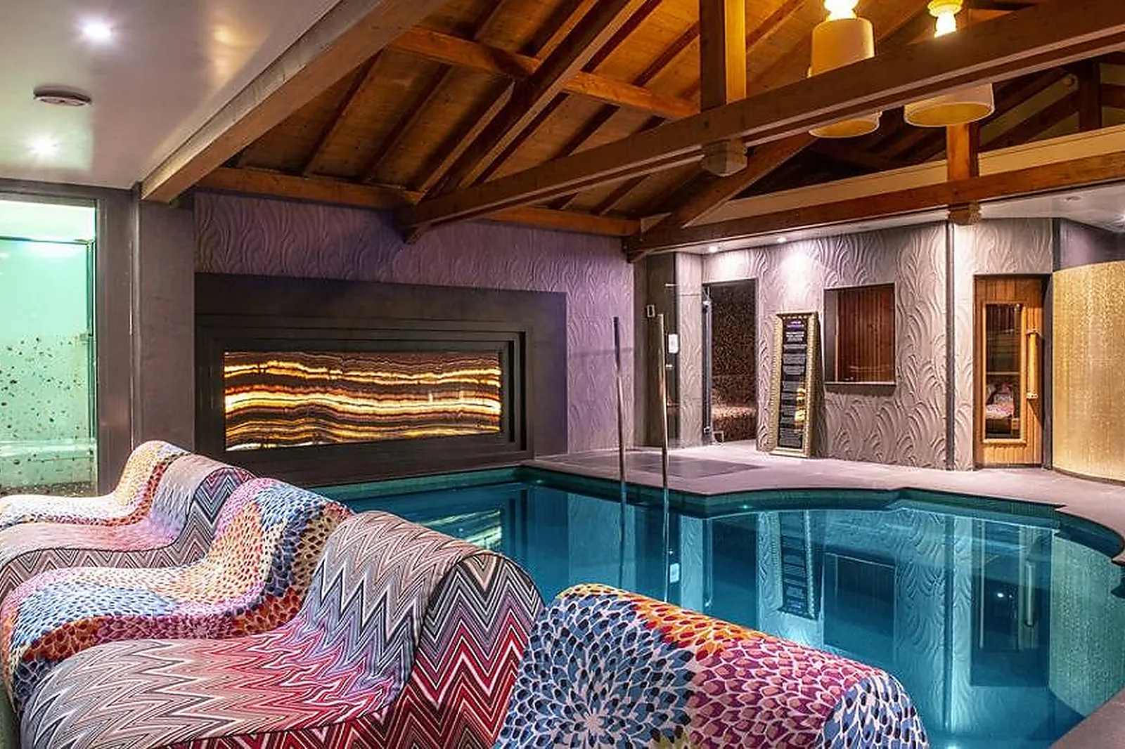 Hôtel, HÔTEL LES TRÉSOMS, LAKE AND SPA RESORT