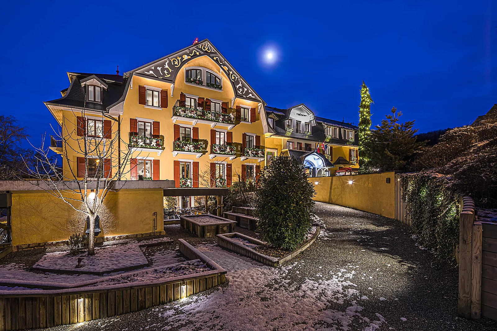 Hôtel, HÔTEL LES TRÉSOMS, LAKE AND SPA RESORT