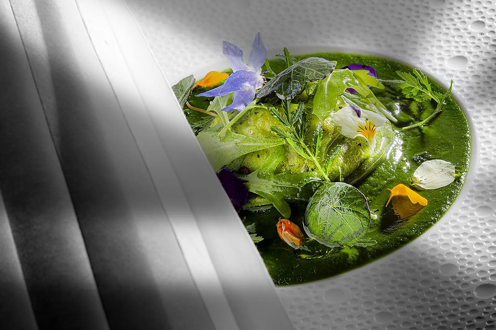 Hôtel, HÔTEL LES TRÉSOMS, LAKE AND SPA RESORT