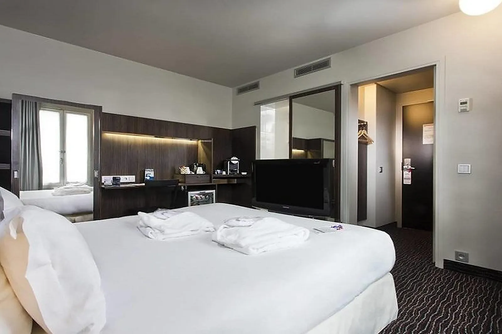 Lieux événementiels, HÔTEL LIBERTEL GARE DE L'EST FRANÇAIS