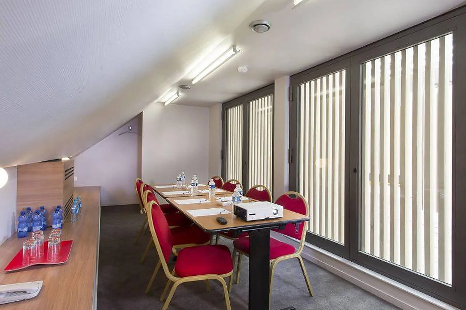 Lieux événementiels, HÔTEL LIBERTEL GARE DE L'EST FRANÇAIS