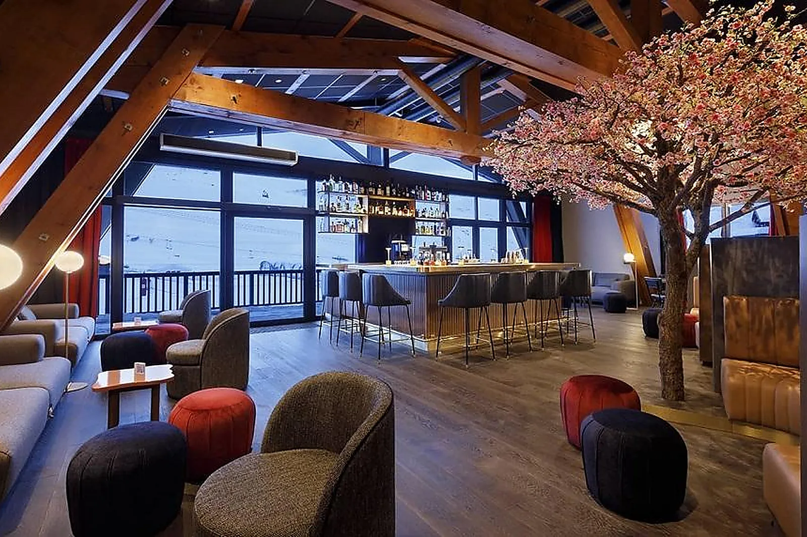 Lieux événementiels, HÔTEL MARIELLE VAL THORENS