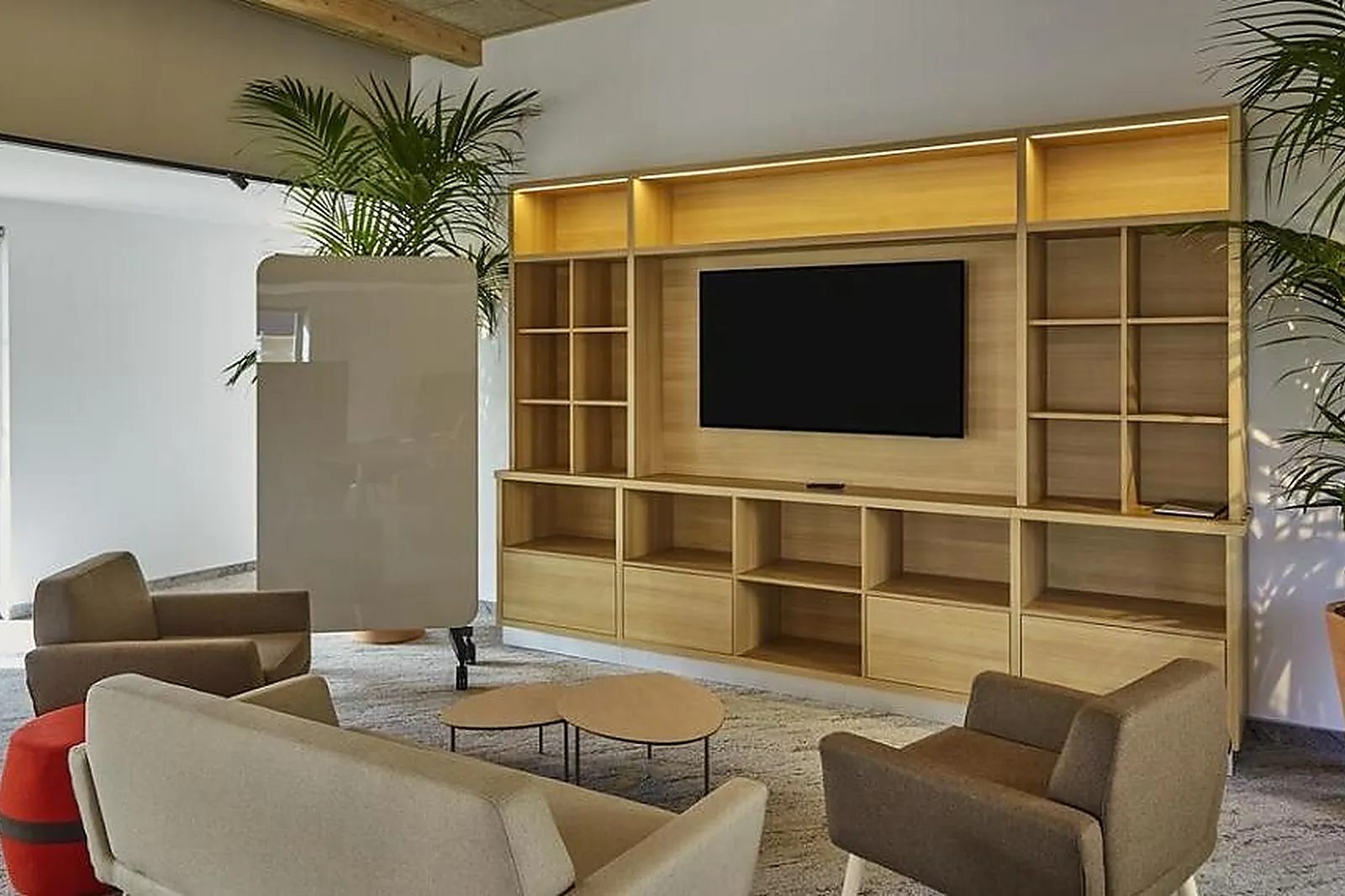 Lieux événementiels, HÔTEL MERCURE AVIGNON GARE TGV