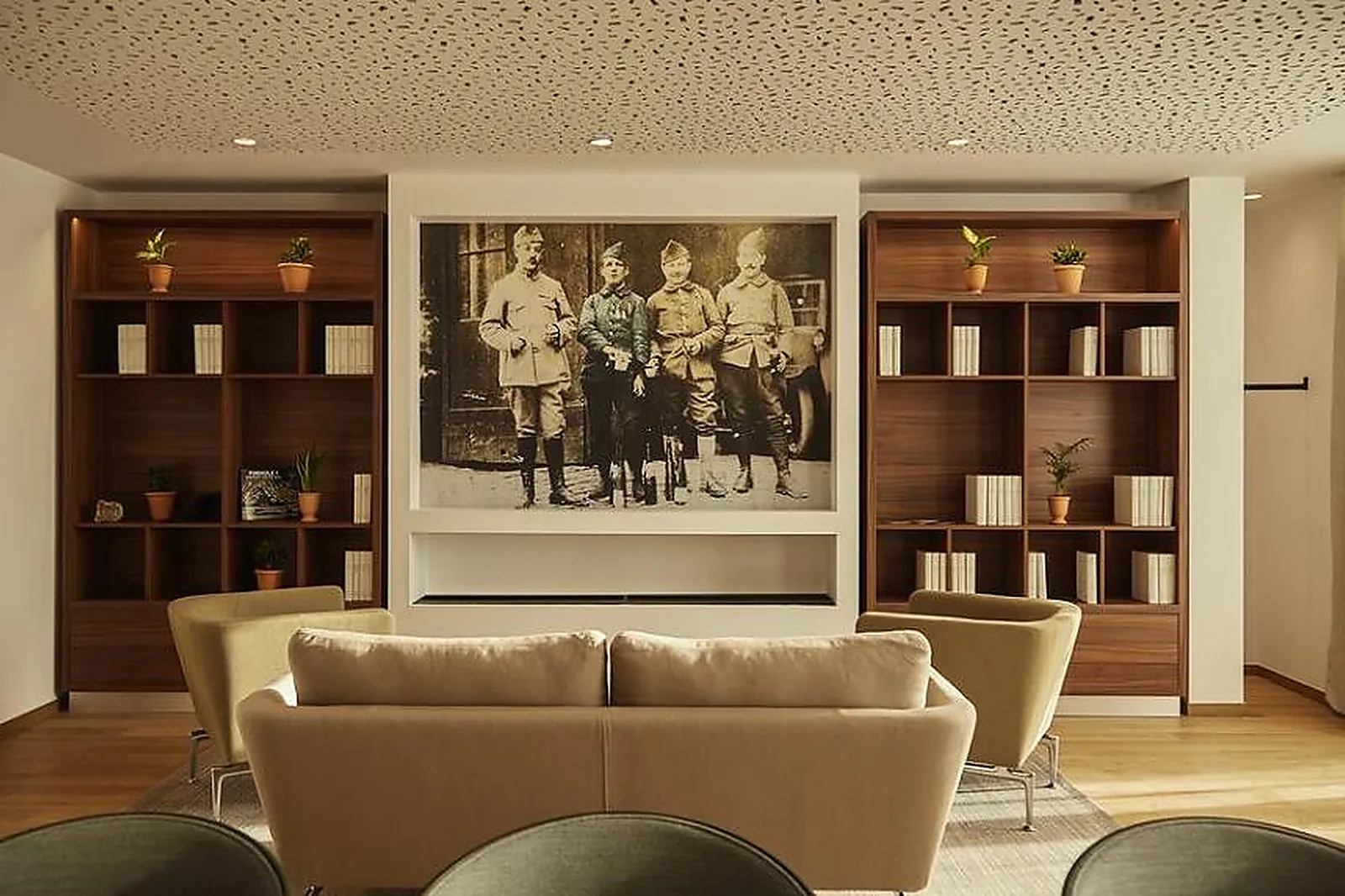 Lieux événementiels, HÔTEL MERCURE AVIGNON GARE TGV