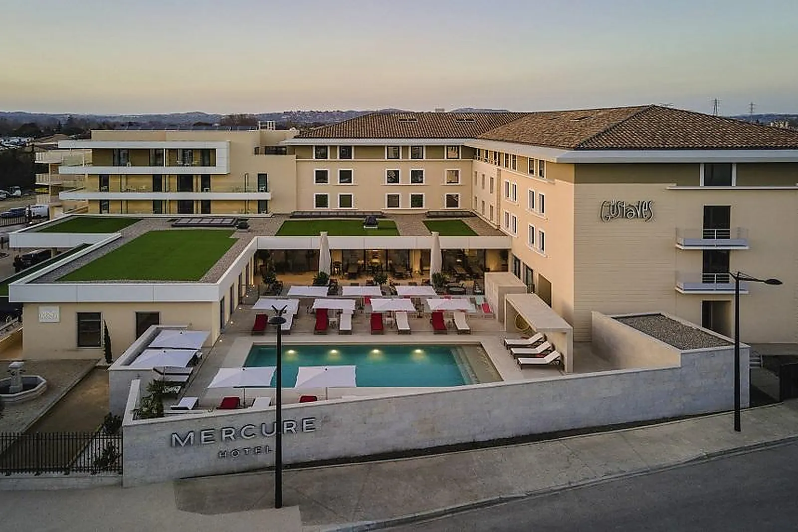 Lieux événementiels, HÔTEL MERCURE AVIGNON GARE TGV