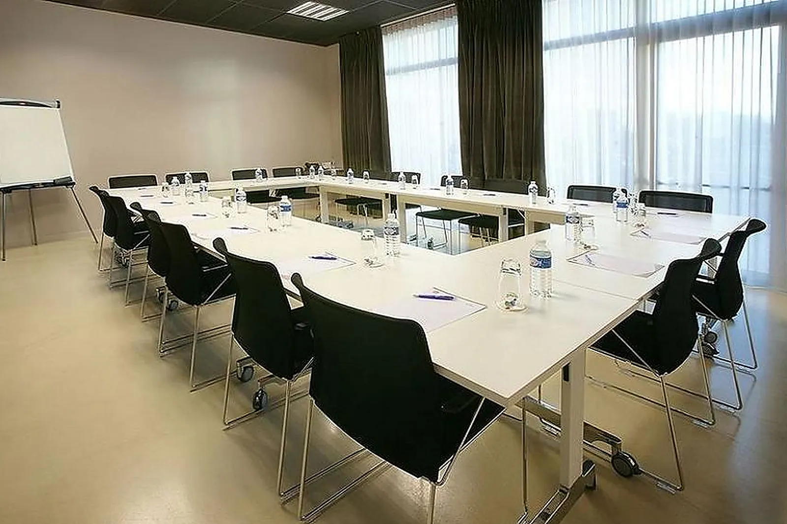 Lieux événementiels, HÔTEL MERCURE BALMORAL SAINT-MALO