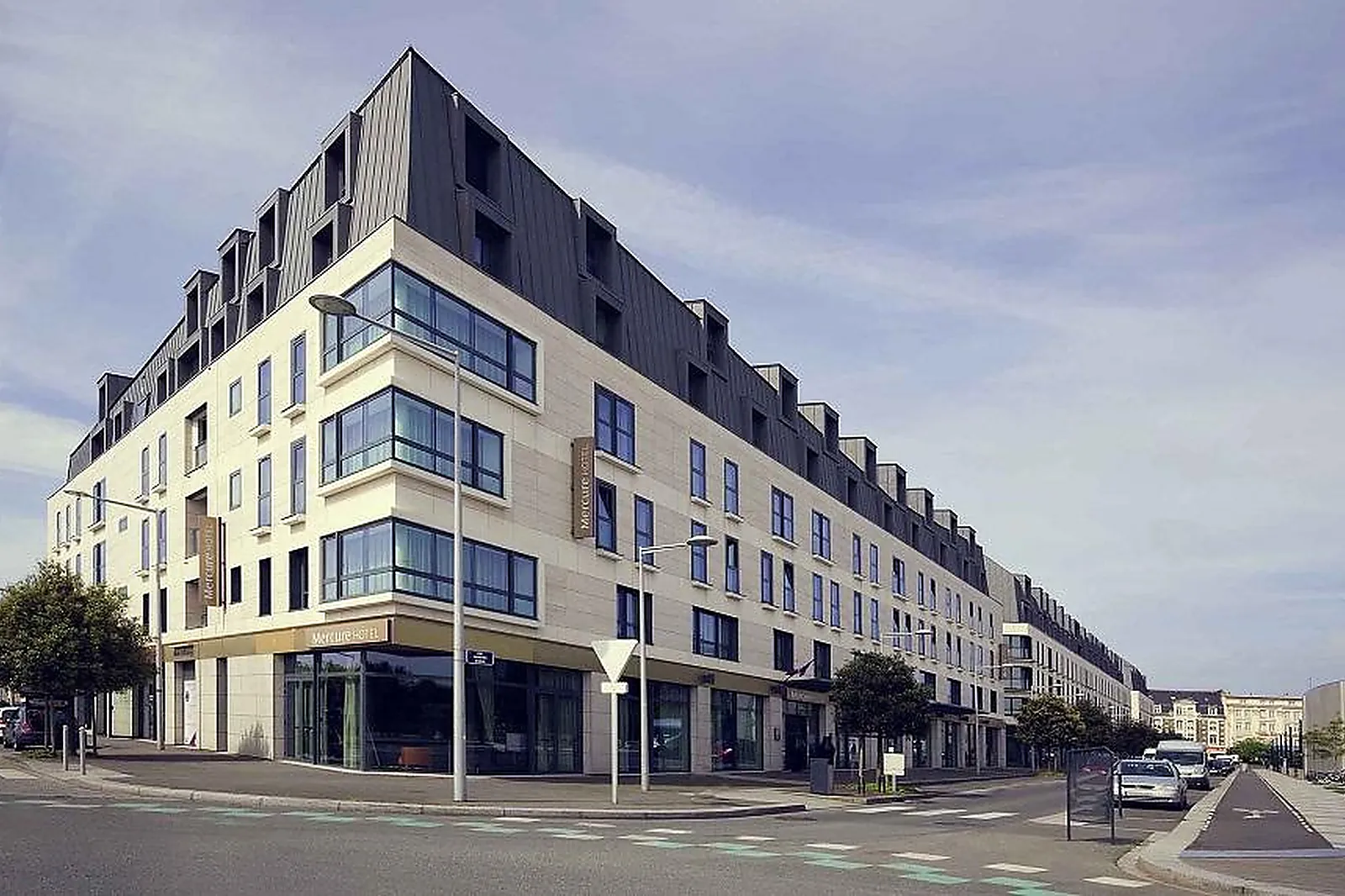 Lieux événementiels, HÔTEL MERCURE BALMORAL SAINT-MALO