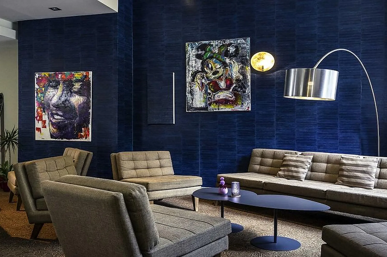 Lieux événementiels, HÔTEL MERCURE BRIDES LES BAINS - GRAND HÔTEL DES THERMES