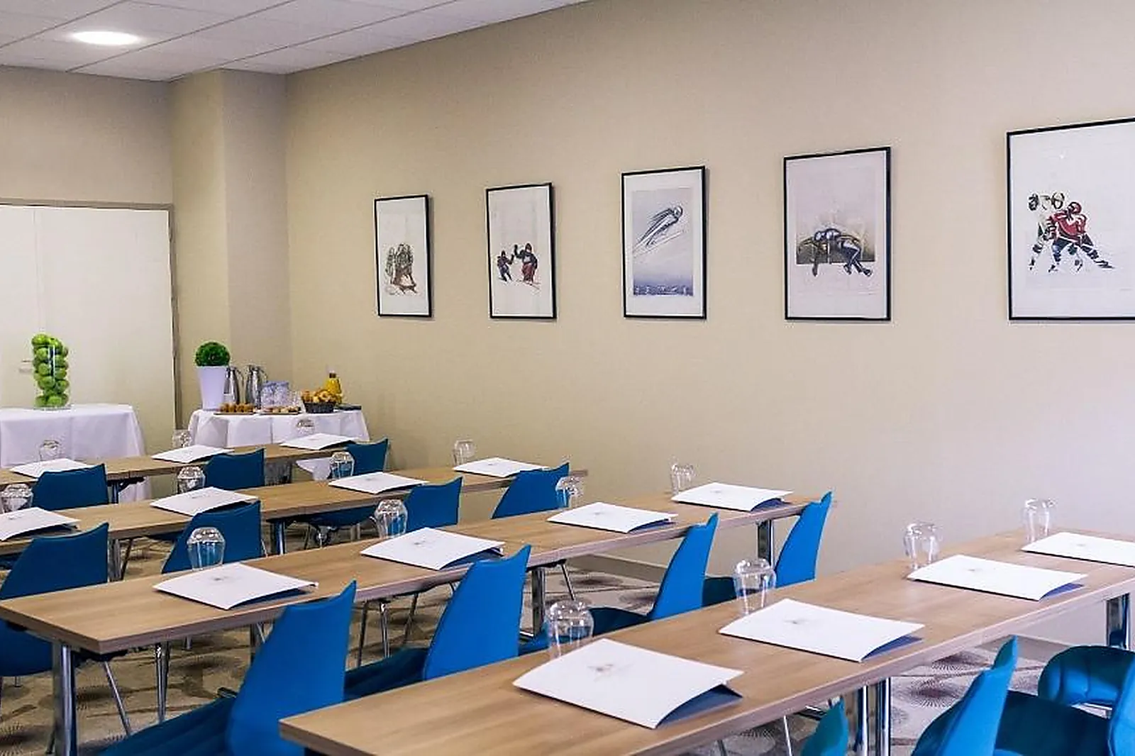 Lieux événementiels, HÔTEL MERCURE BRIDES LES BAINS - GRAND HÔTEL DES THERMES