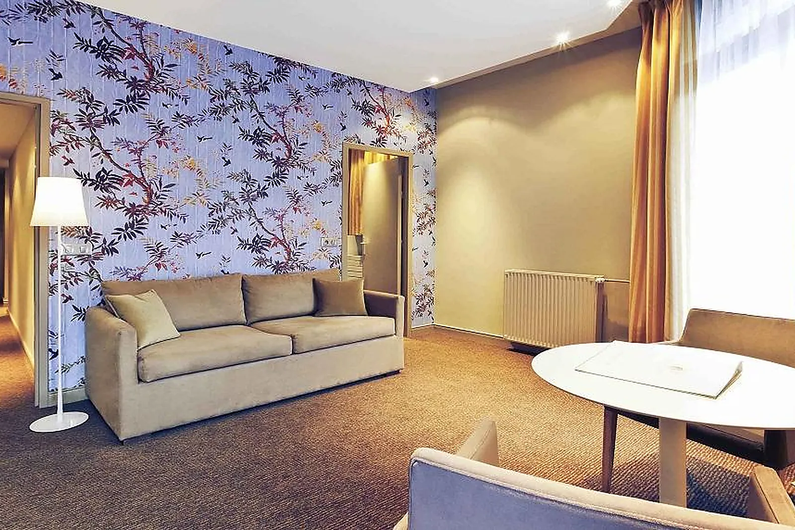 Lieux événementiels, HÔTEL MERCURE BRIDES LES BAINS - GRAND HÔTEL DES THERMES