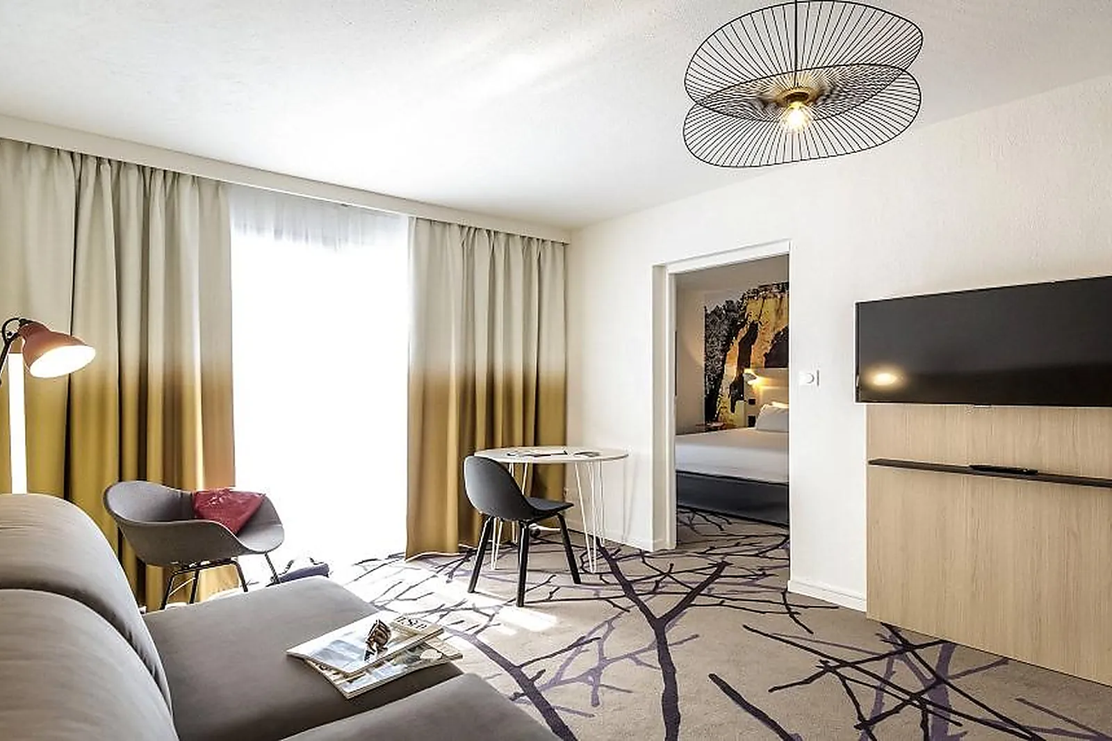 Lieux événementiels, HÔTEL MERCURE CAVAILLON