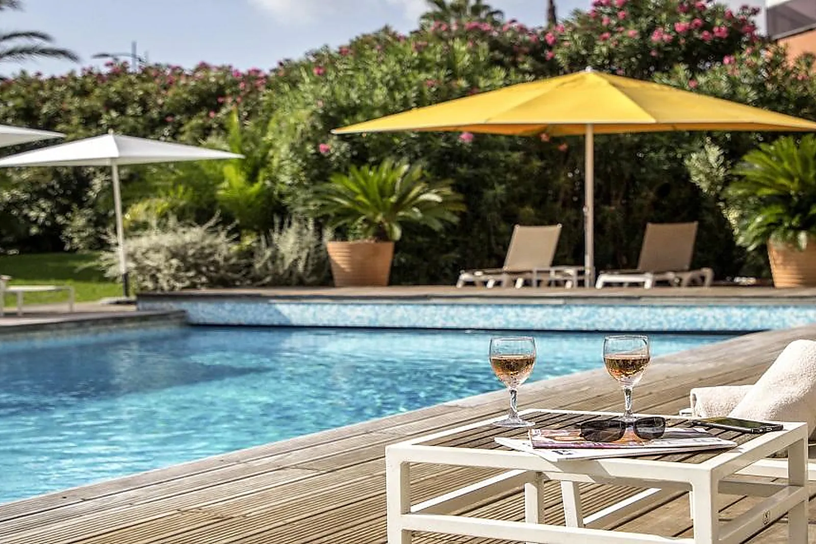 Lieux événementiels, HÔTEL MERCURE HYÈRES CENTRE